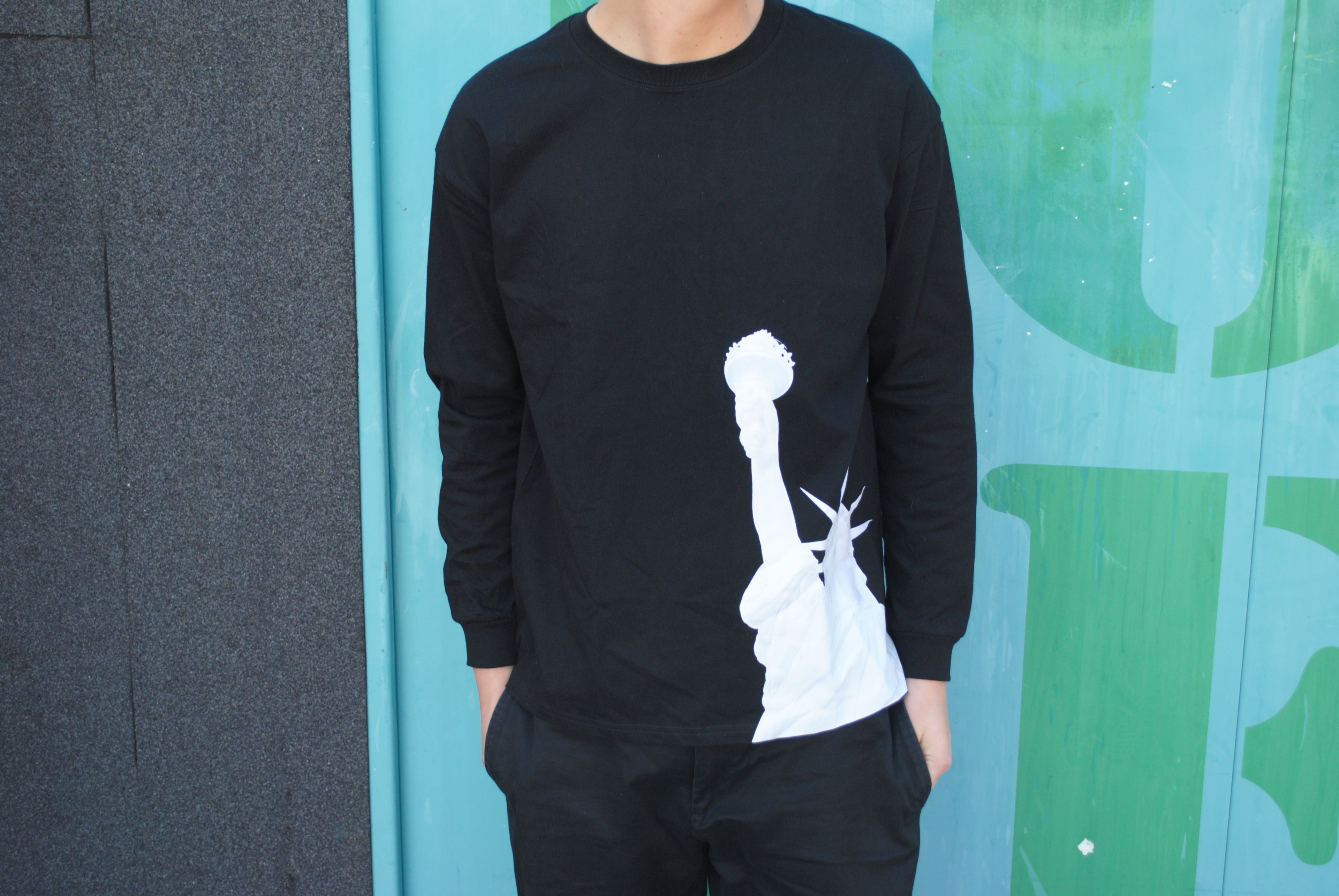 “LIBERTY” Long Sleeve Black